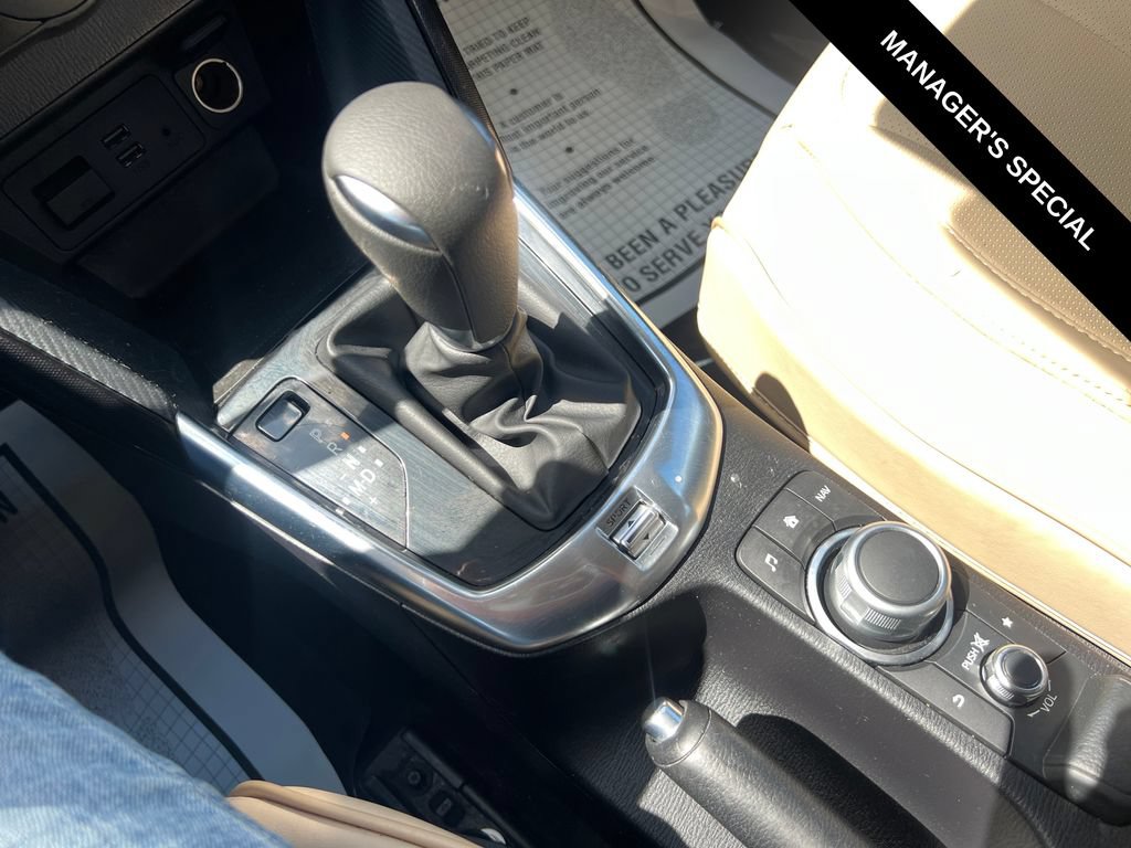 Used 2017 Toyota Yaris iA FWD image 25