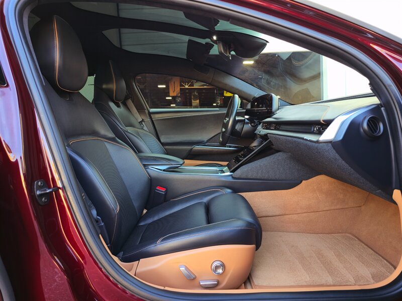 Used 2023 Lucid Air Touring AWD/4WD image 27