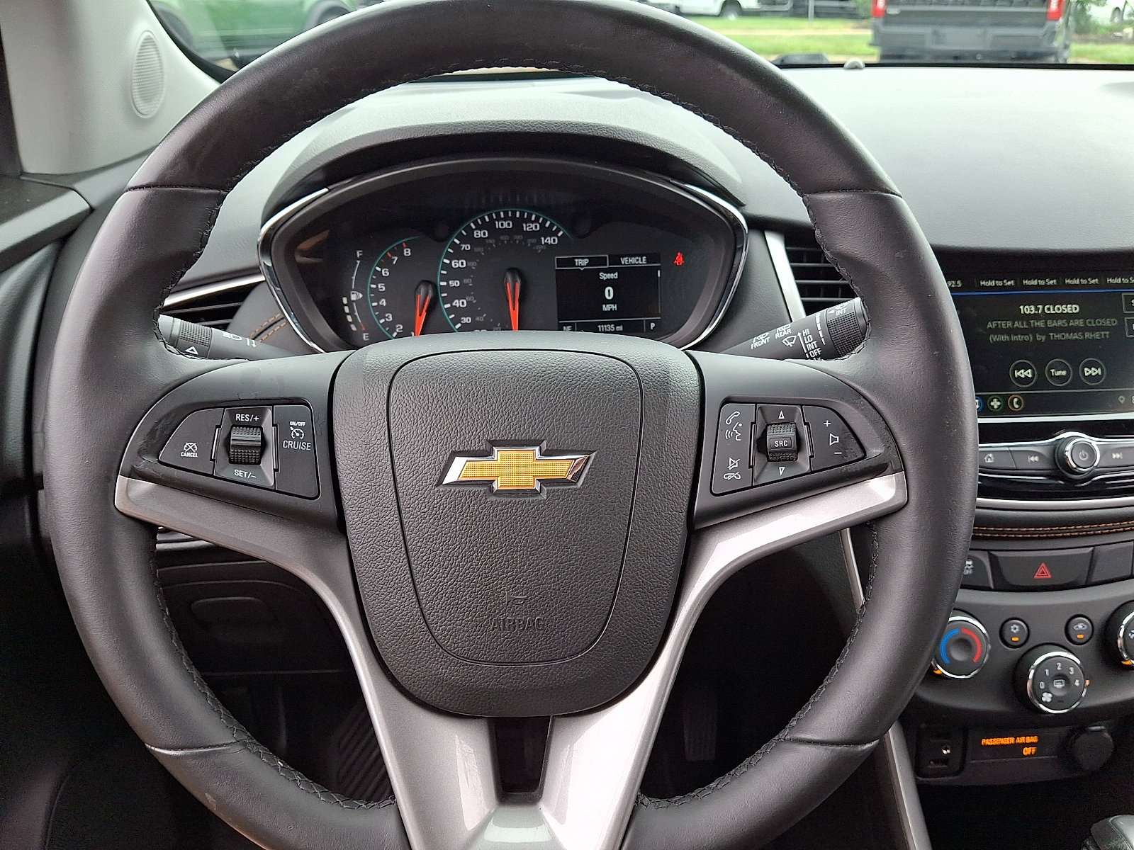 Used 2019 Chevrolet Trax LT w/ LT Convenience Package AWD/4WD image 25