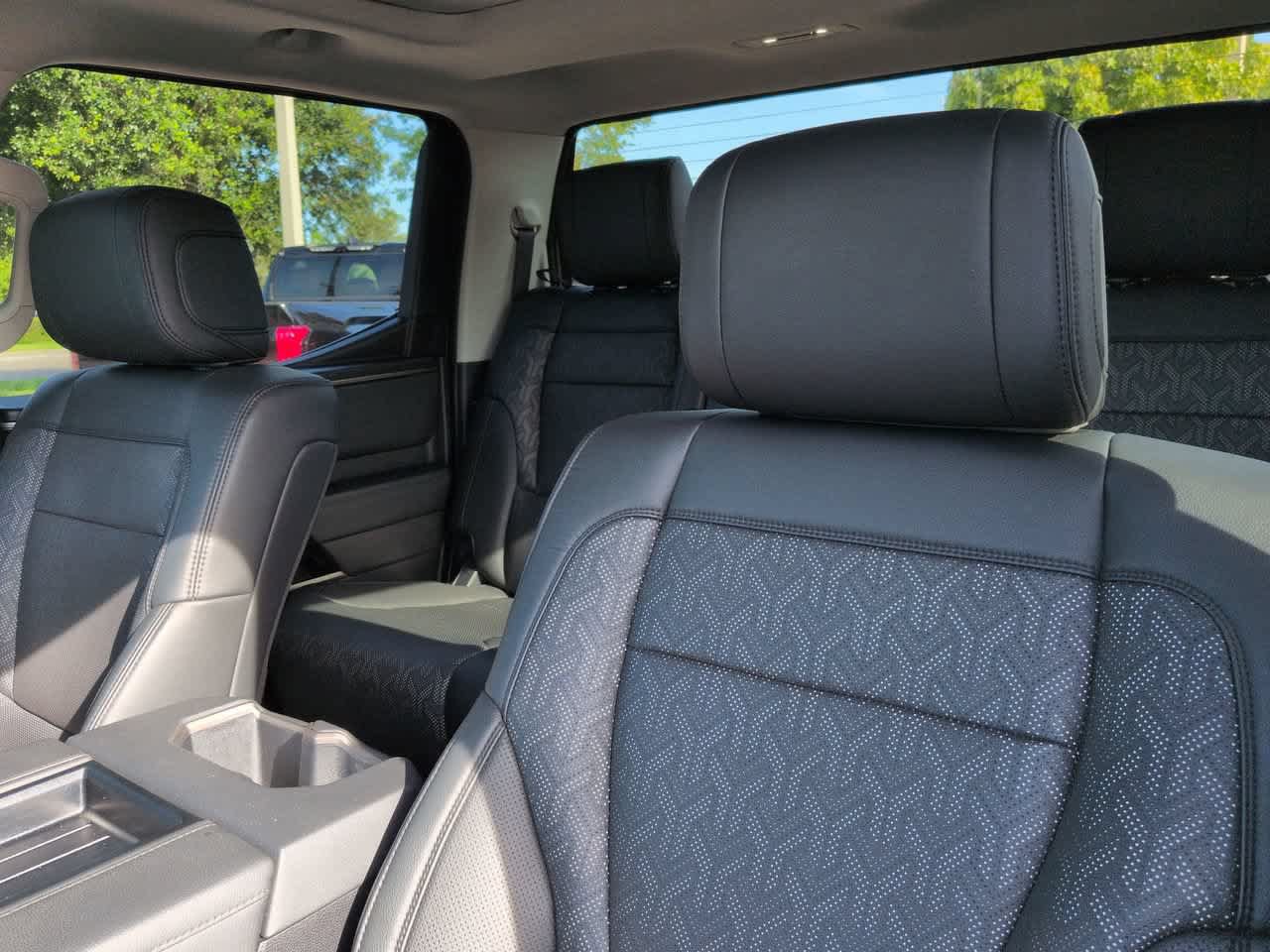 Used 2024 Toyota Tundra Limited AWD/4WD image 8