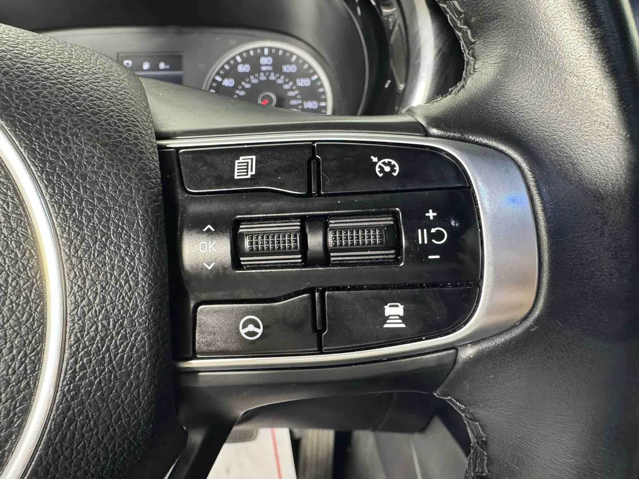 Used 2021 Kia K5 GT-Line w/ GT-Line FWD Premium Package image 16
