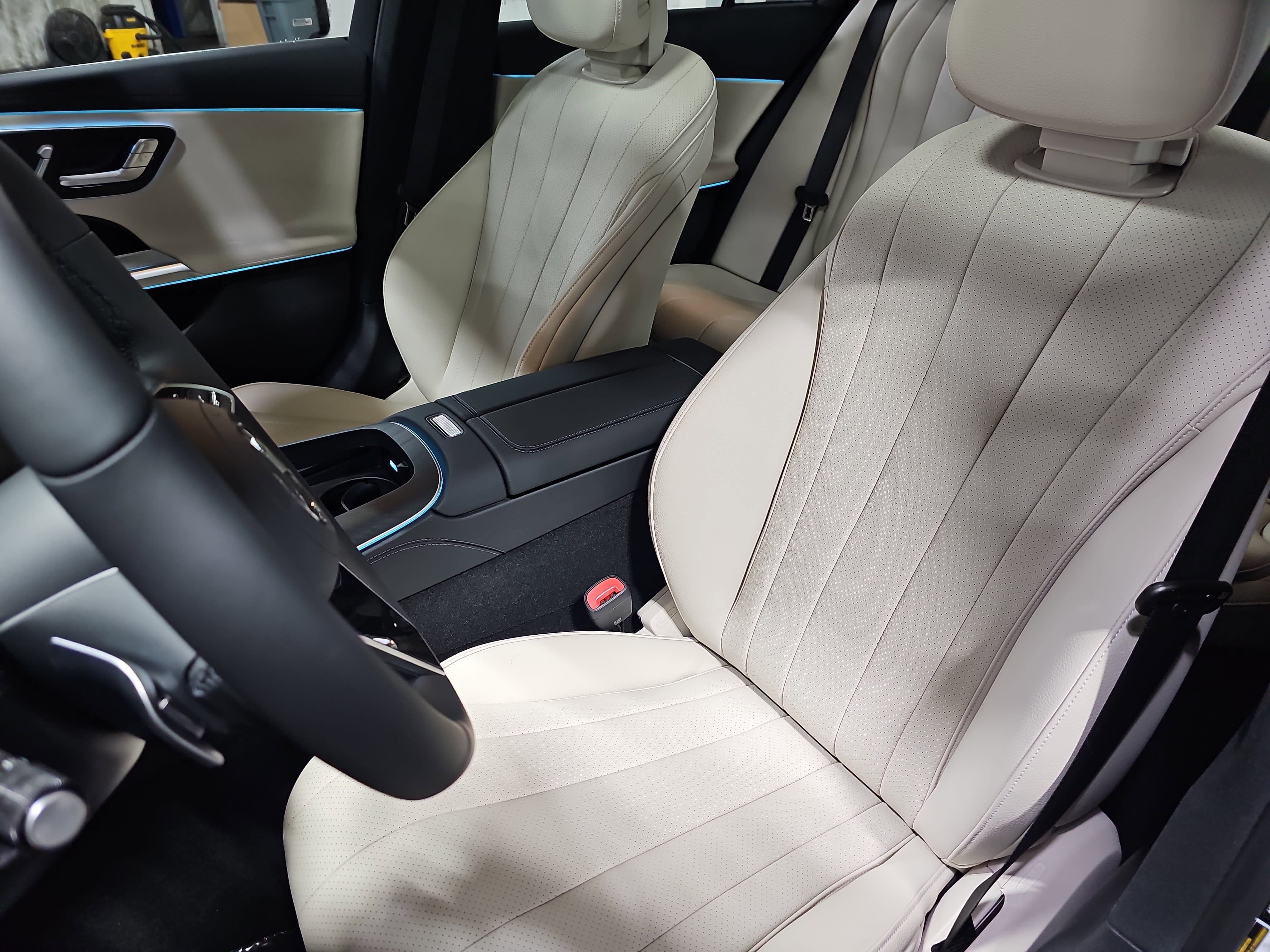 New 2026 Mercedes-Benz E 450 4MATIC Sedan image 16