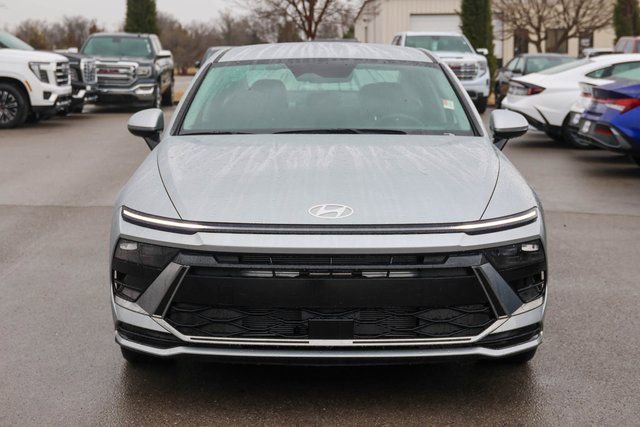 New 2026 Hyundai Sonata SEL image 2