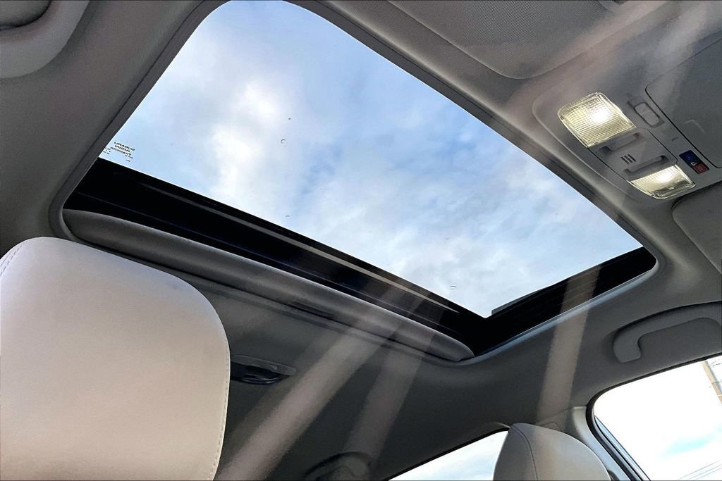 Used 2019 Subaru Outback 2.5i Limited image 15