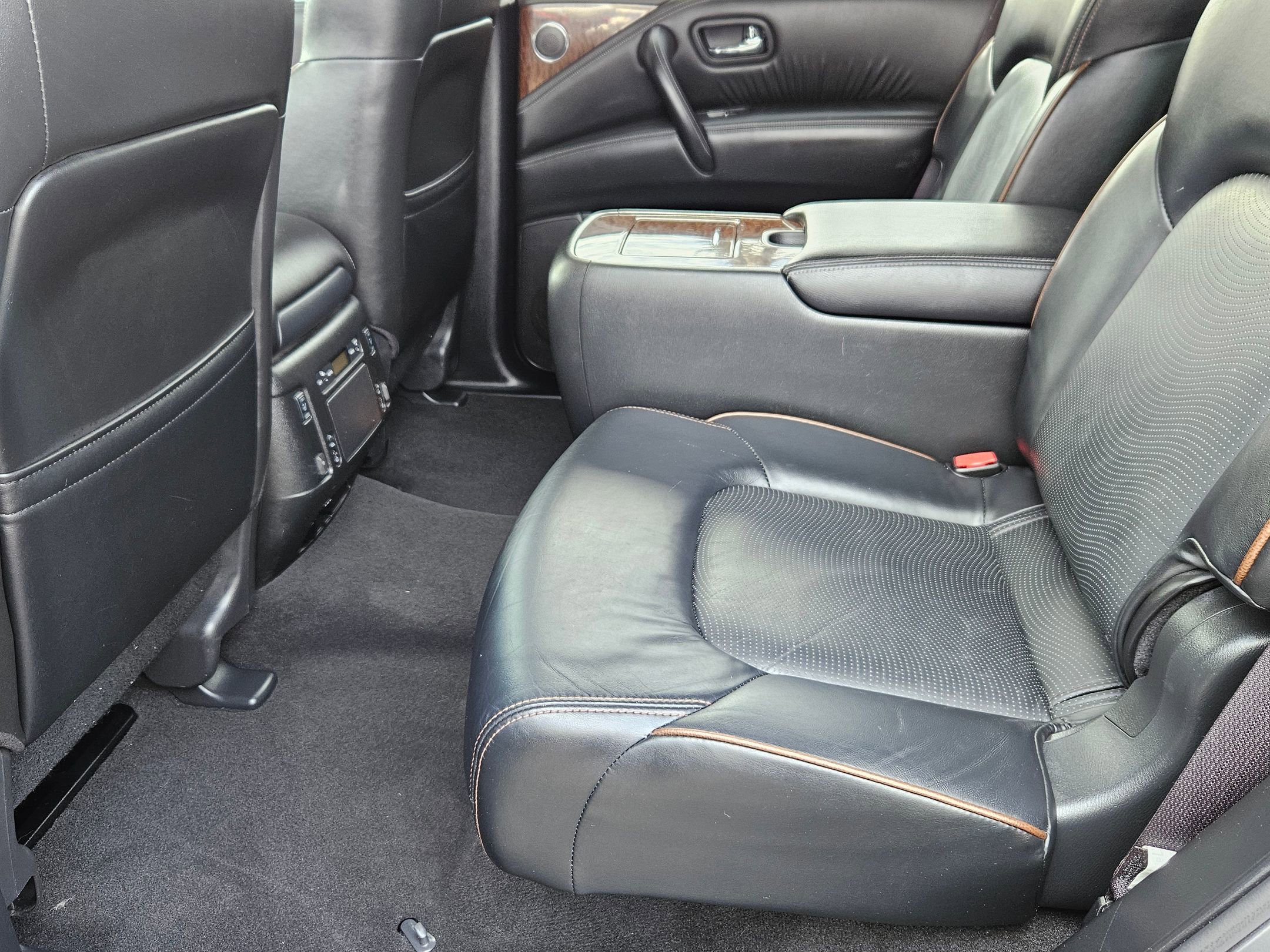 Used 2018 Nissan Armada Platinum w/ Captain Seat Package AWD/4WD image 24