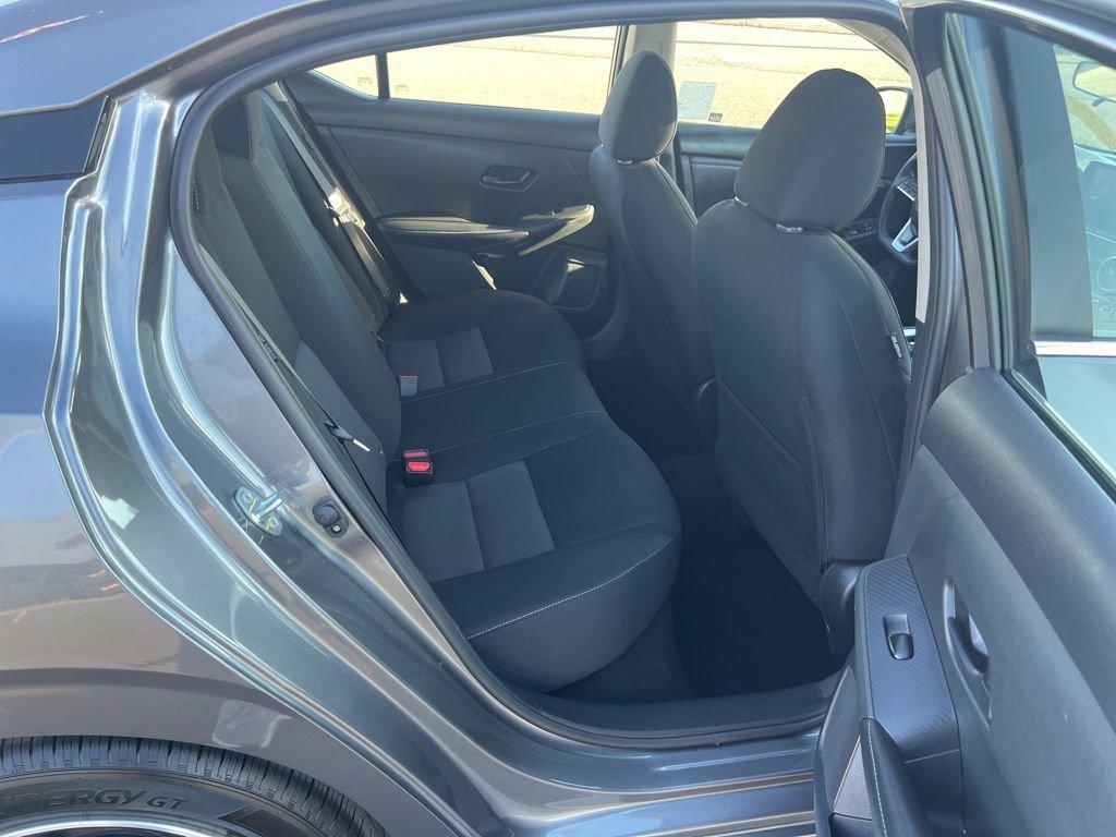 Used 2025 Nissan Sentra SV image 26