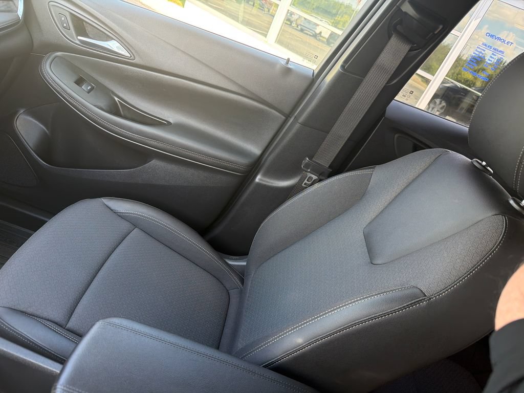 Used 2024 Buick Encore GX Preferred FWD image 23