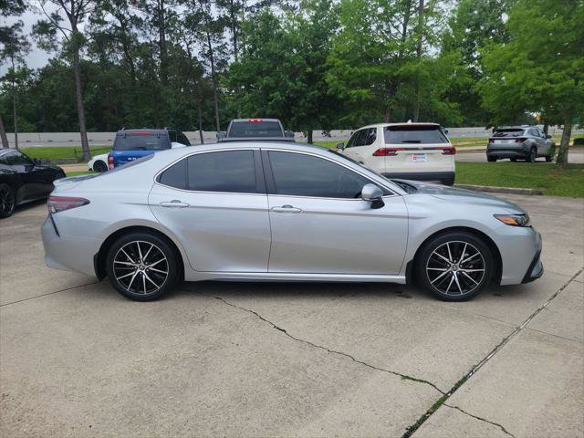 Certified 2023 Toyota Camry SE FWD image 9