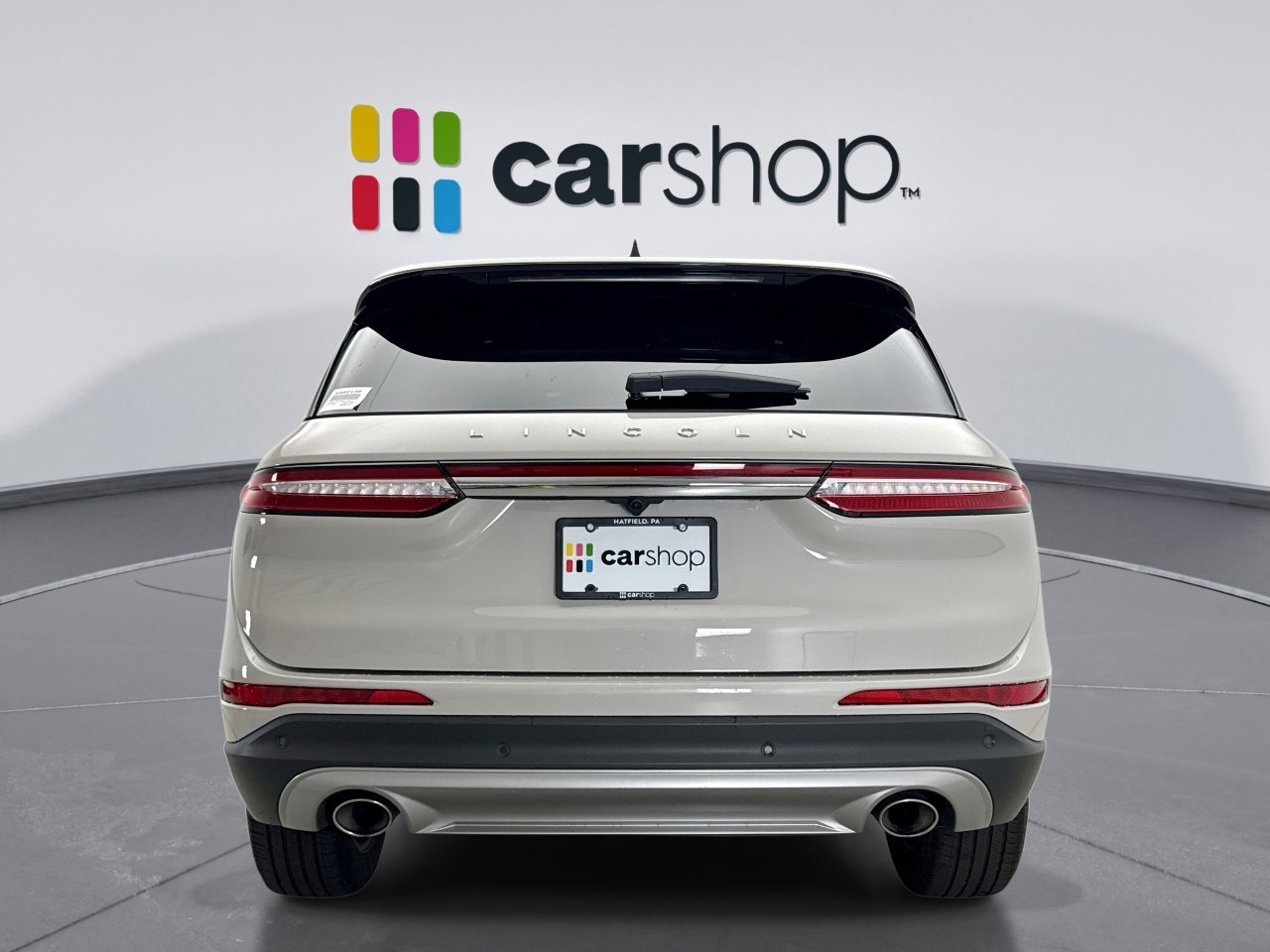 Used 2024 Lincoln Corsair AWD w/ Equipment Group 101A image 4