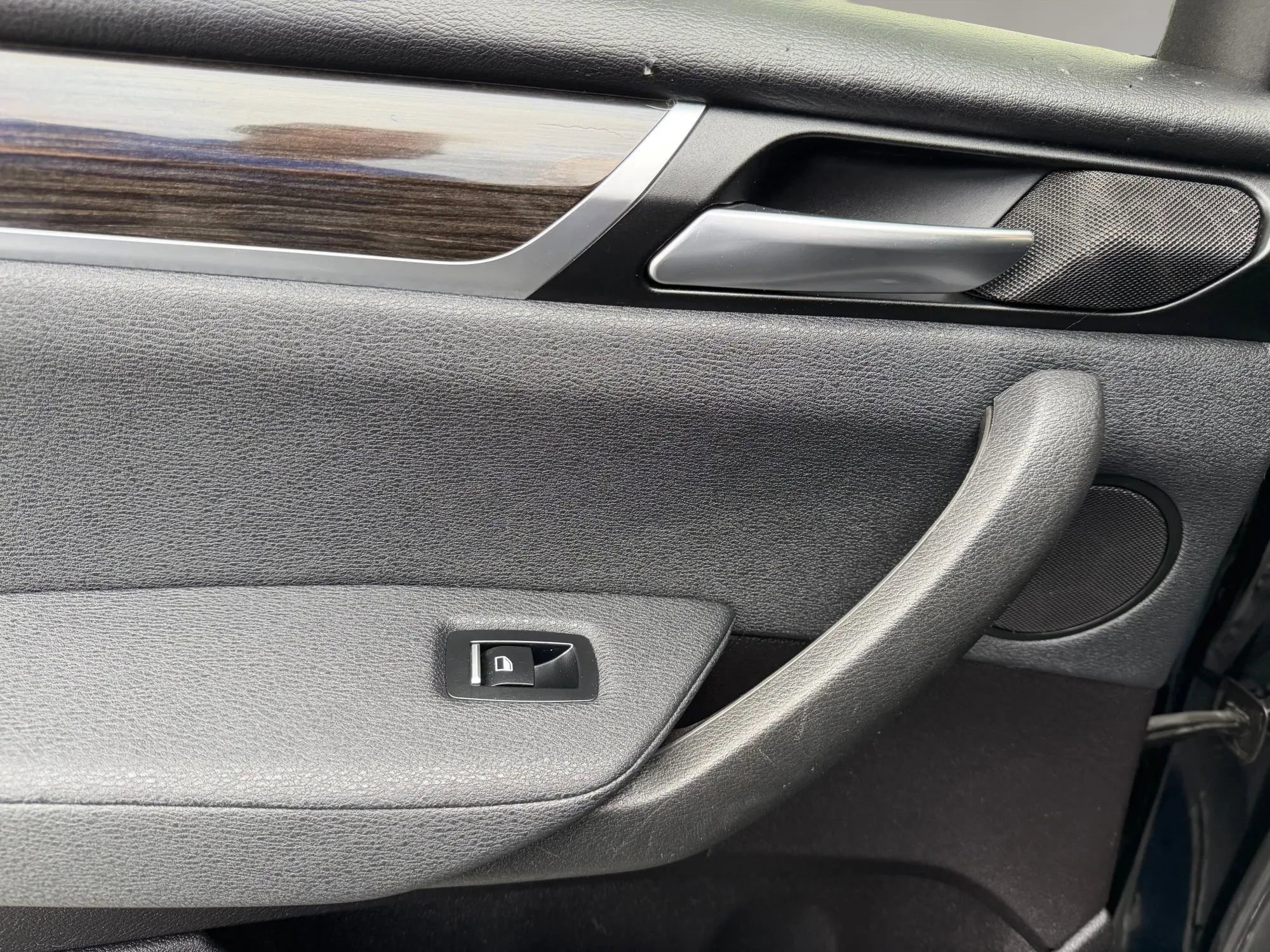 Used 2018 BMW X4 xDrive28i image 33