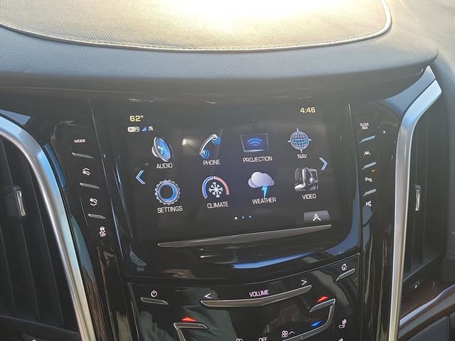 Used 2020 Cadillac Escalade Luxury w/ Escalade Sport Edition image 15