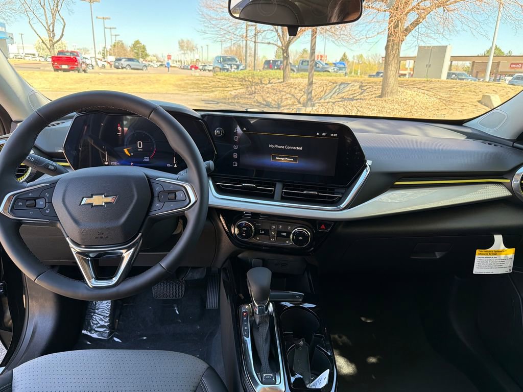 New 2026 Chevrolet Trax LT w/ Driver Confidence Package FWD image 12