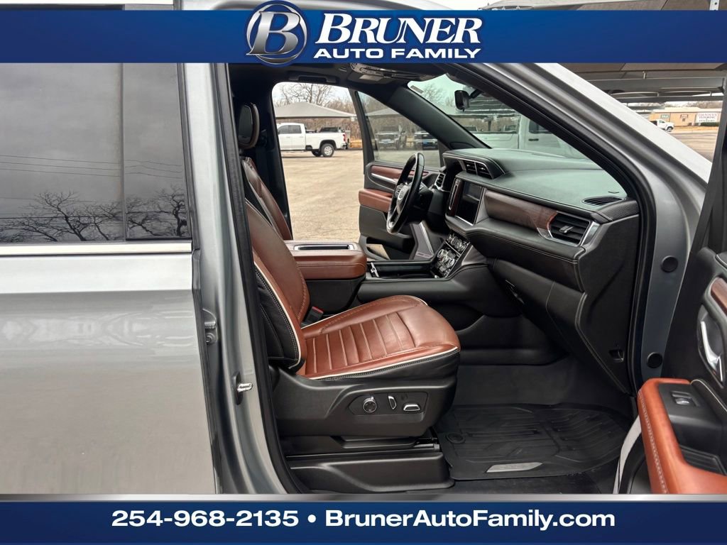 Certified 2024 GMC Yukon XL Denali Ultimate image 16