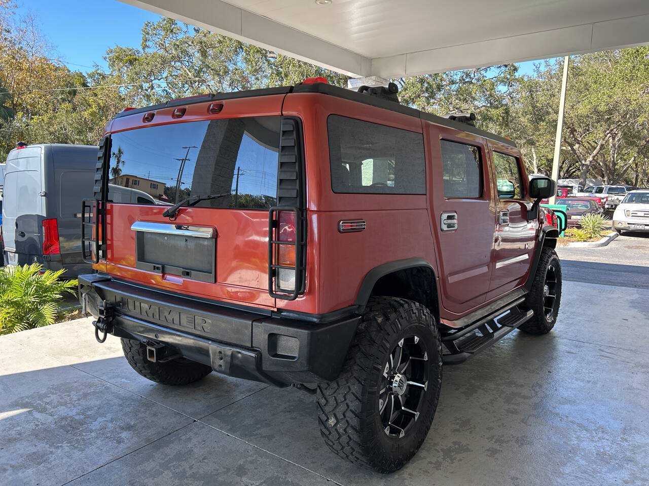 Used 2003 HUMMER H2 w/ Preferred Equipment Group AWD/4WD image 5