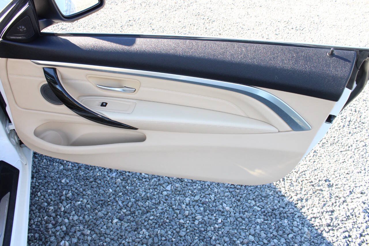 Used 2015 BMW 428i xDrive Convertible w/ Technology Package AWD/4WD image 29