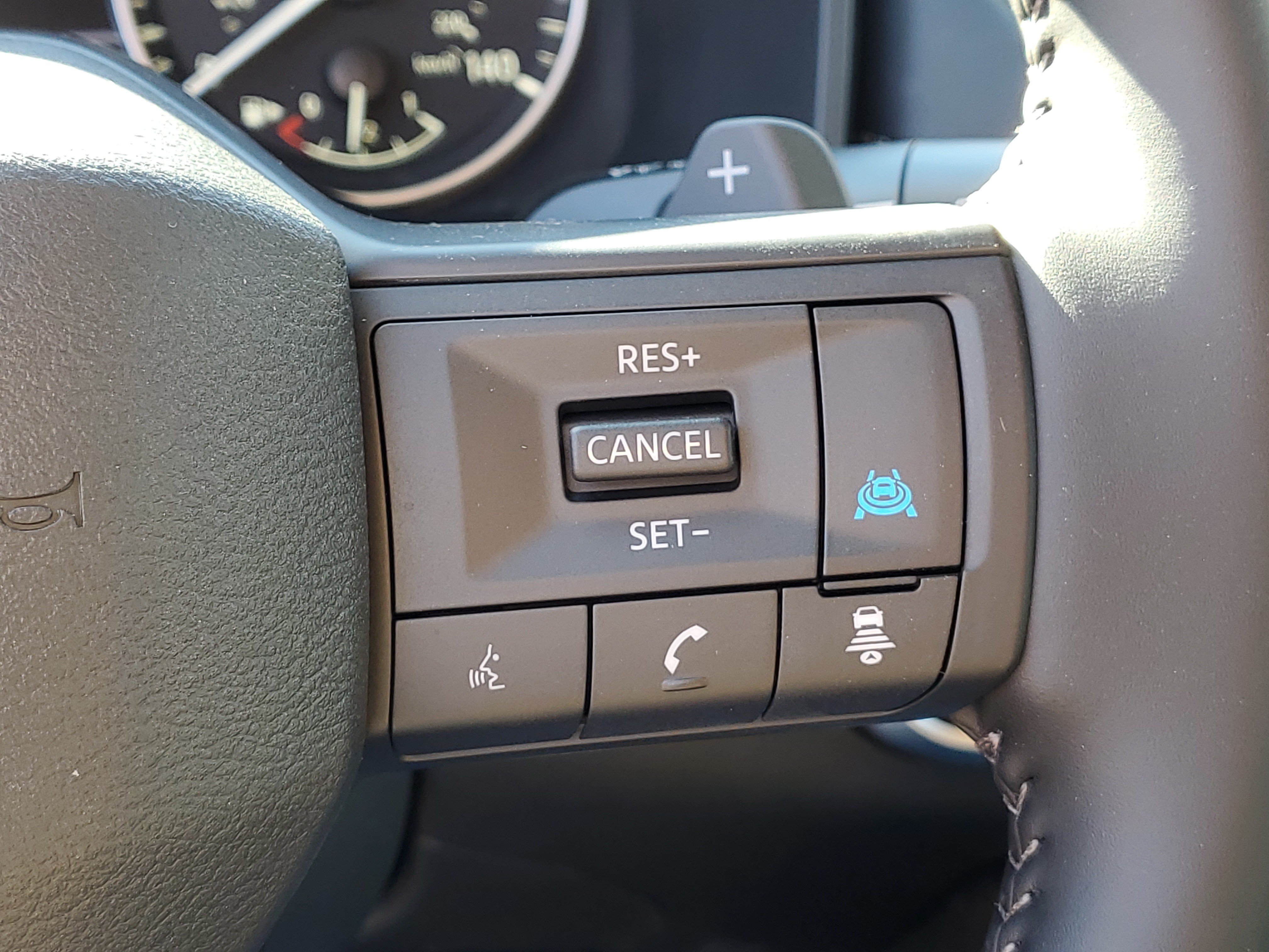New 2027 Nissan Rogue SV w/ Cold Weather Package AWD/4WD image 10