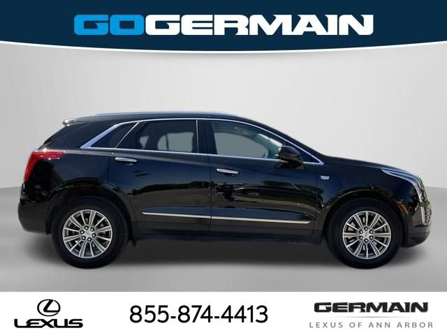 Used 2018 Cadillac XT5 Luxury w/ Driver Awareness Package AWD/4WD image 9