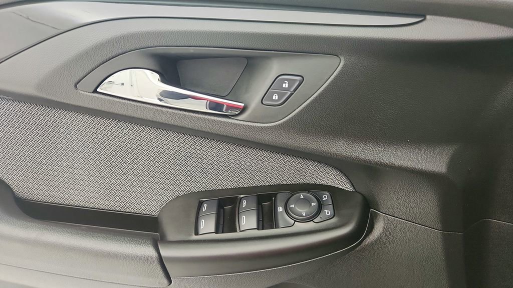 Used 2023 Chevrolet TrailBlazer LT image 22