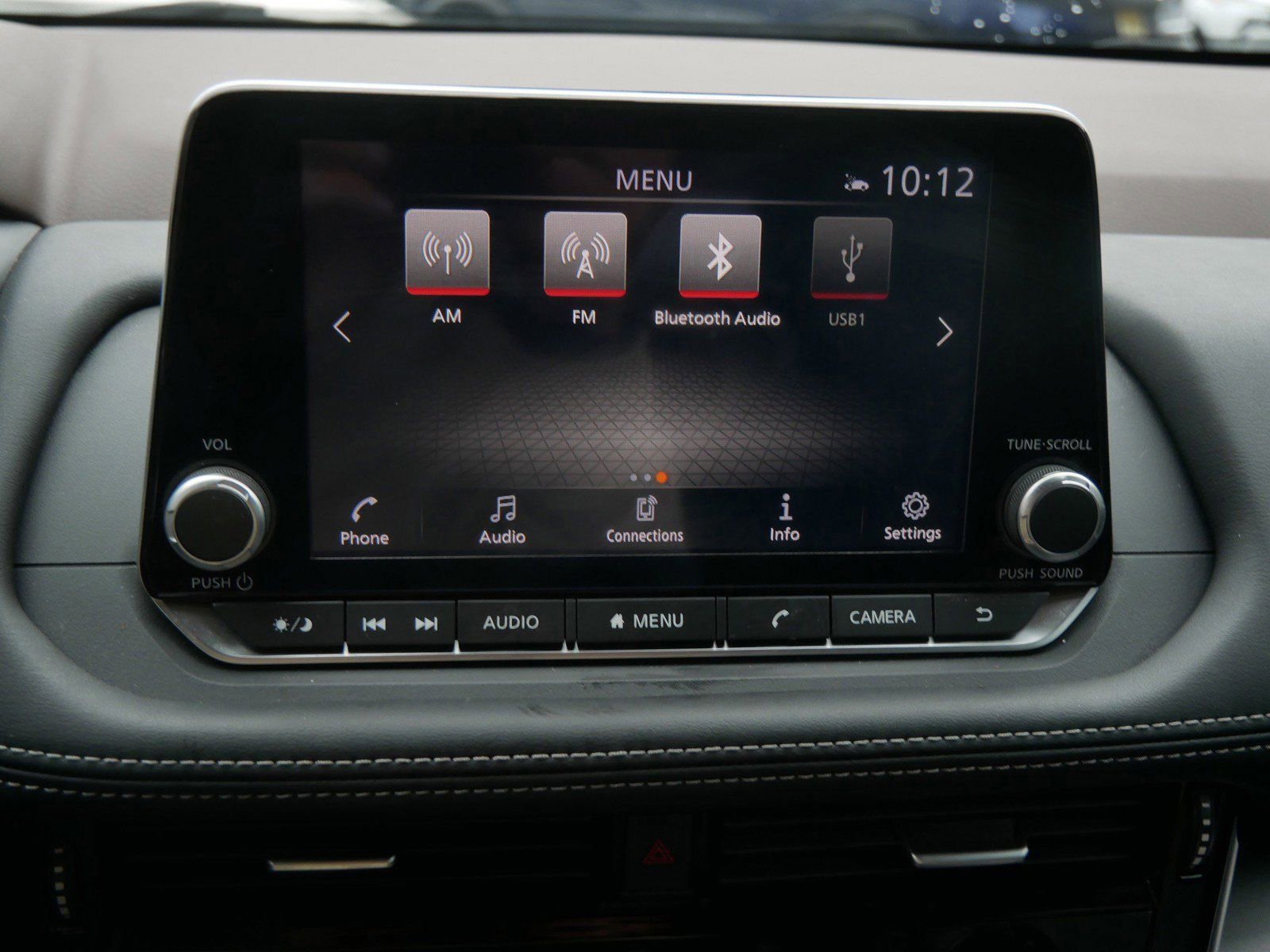 Used 2022 Nissan Rogue SV image 15