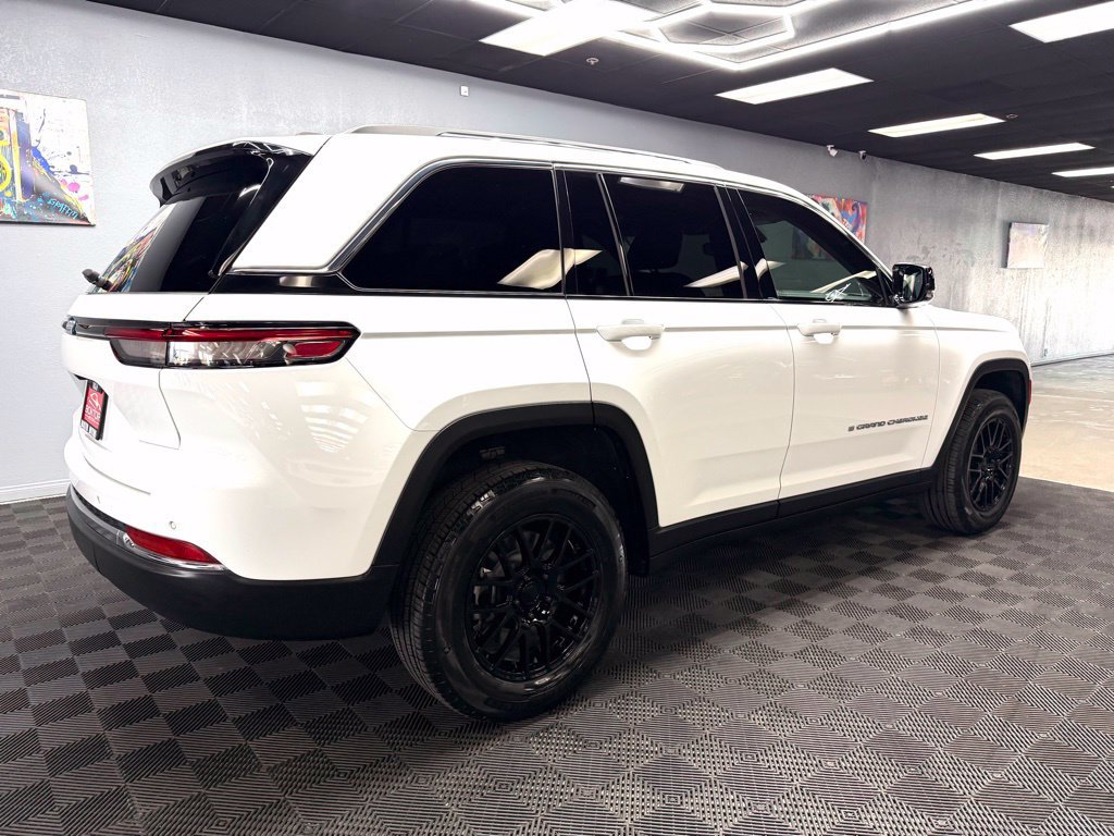 Used 2022 Jeep Grand Cherokee Limited 4xe AWD/4WD image 15