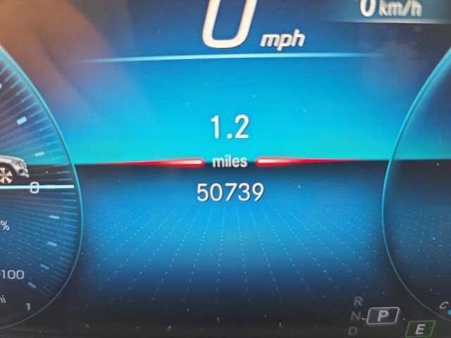 Used 2023 Mercedes-Benz GLB 250 4MATIC image 21