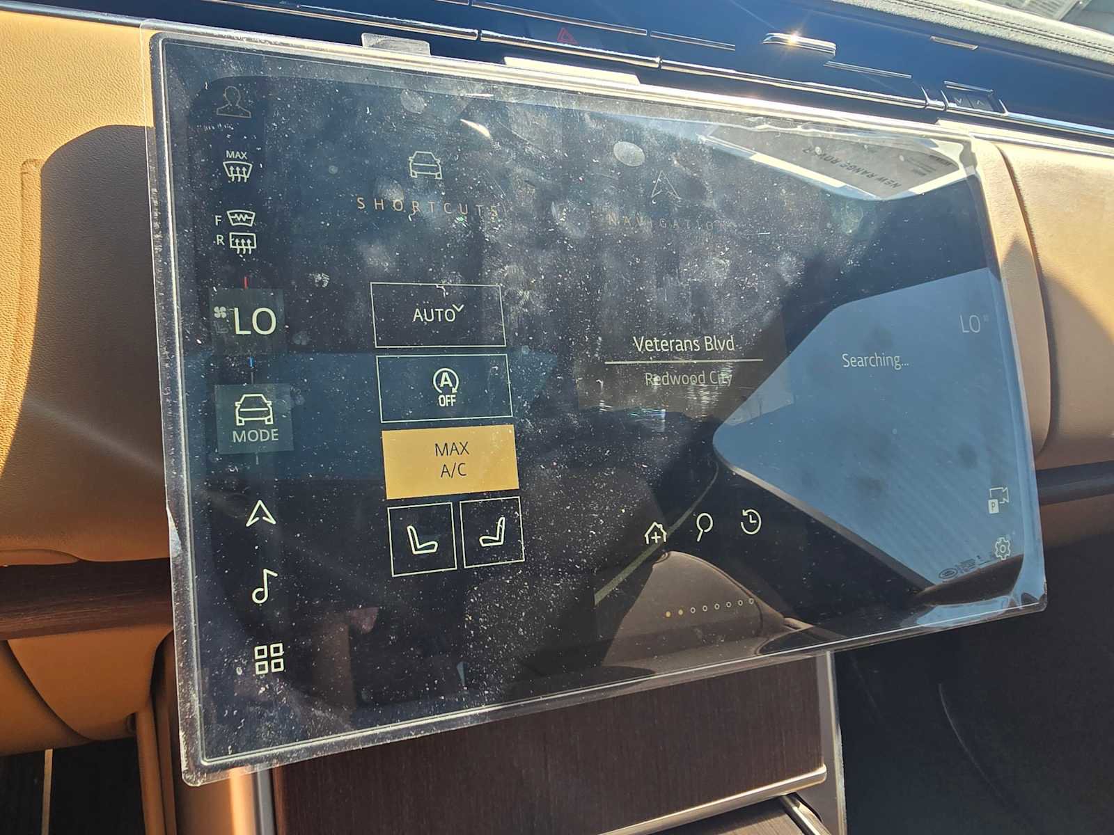 New 2025 Land Rover Range Rover Long Wheelbase SE image 30