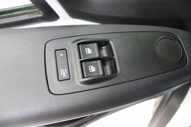 Used 2025 RAM ProMaster 2500 w/ Storage Group image 14