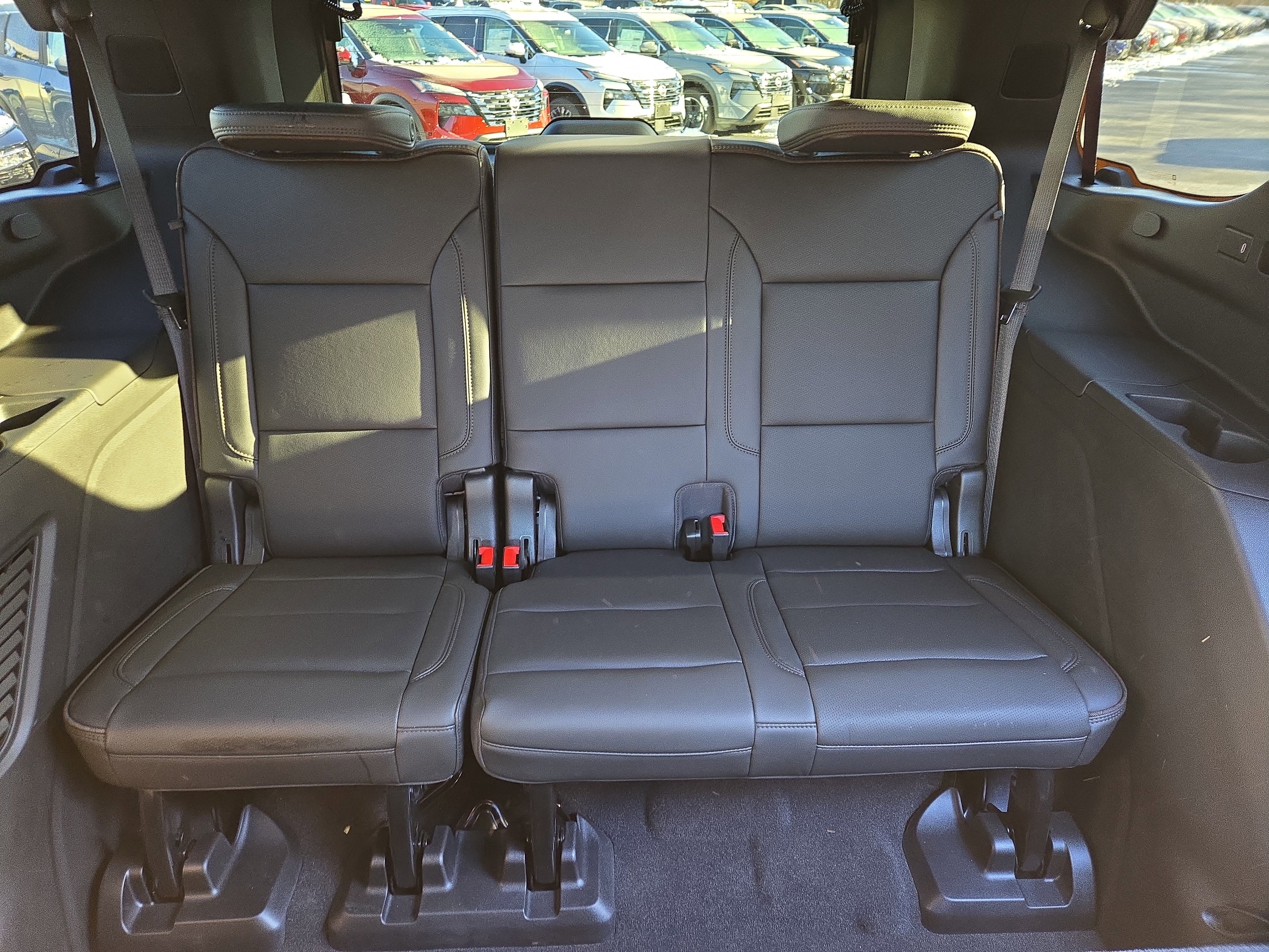 Used 2021 Chevrolet Tahoe High Country w/ Premium Package image 33