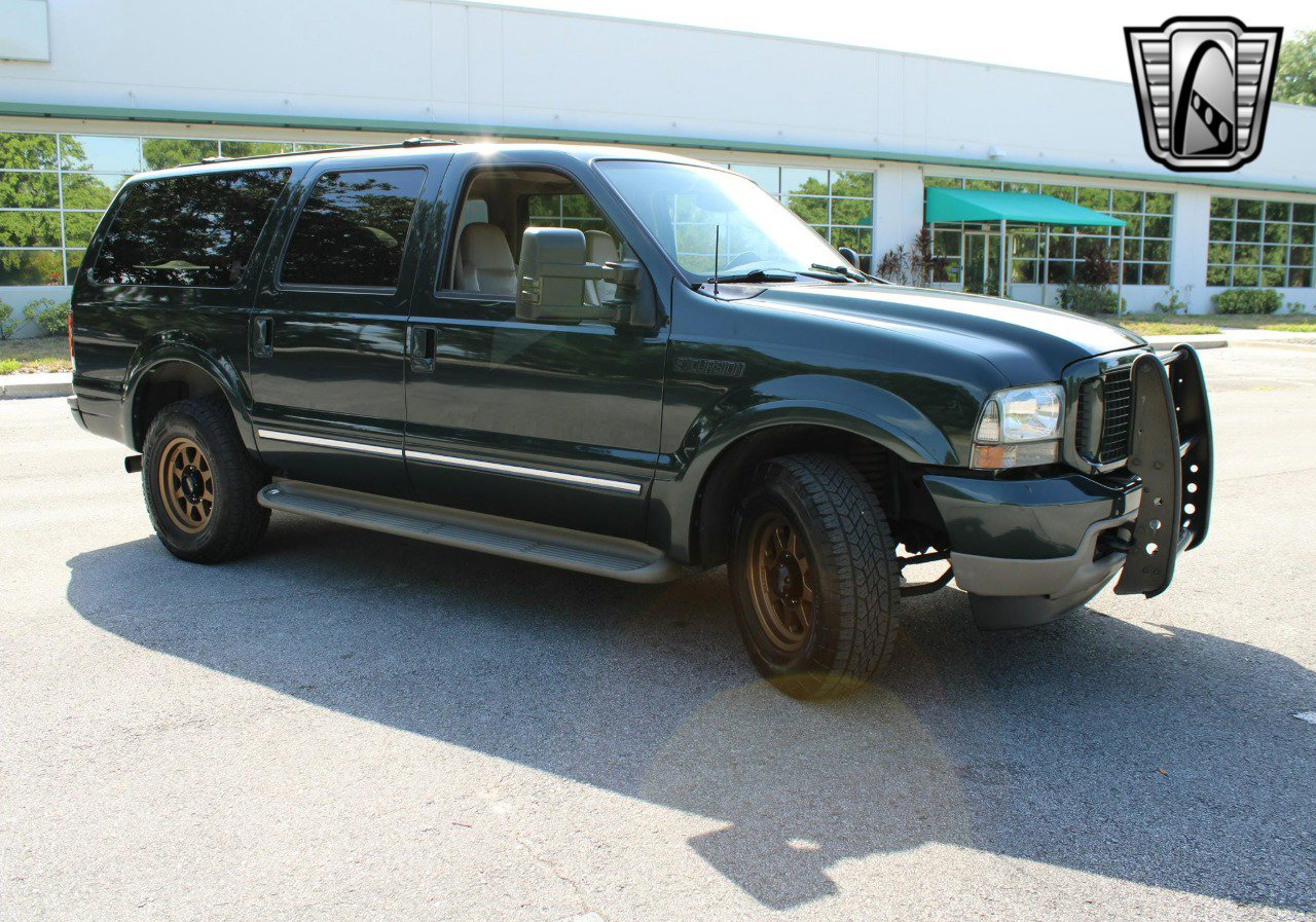 Used 2003 Ford Excursion Limited image 8