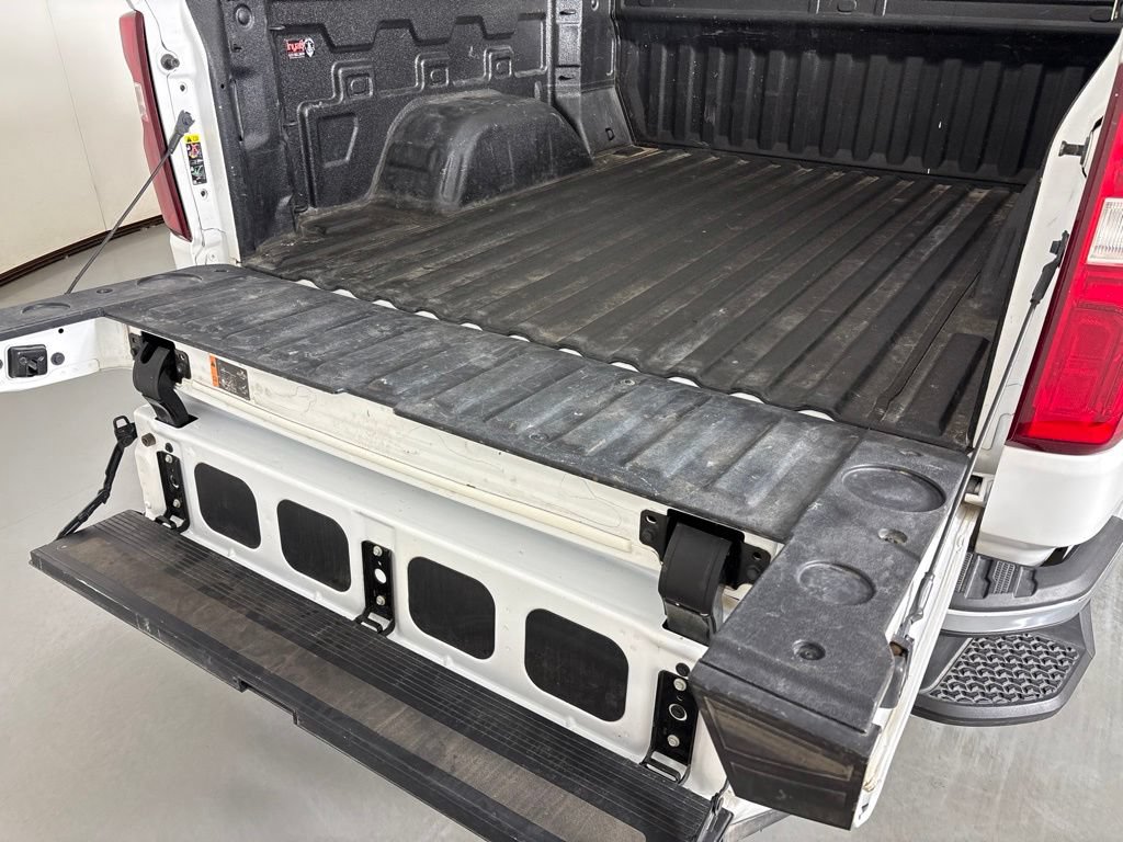 Certified 2023 Chevrolet Silverado 1500 LTZ AWD/4WD image 15