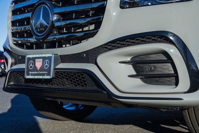 New 2026 Mercedes-Benz GLS 450 4MATIC image 14