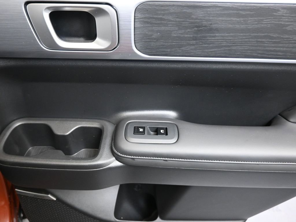 Used 2025 Hyundai Santa Fe Limited image 15