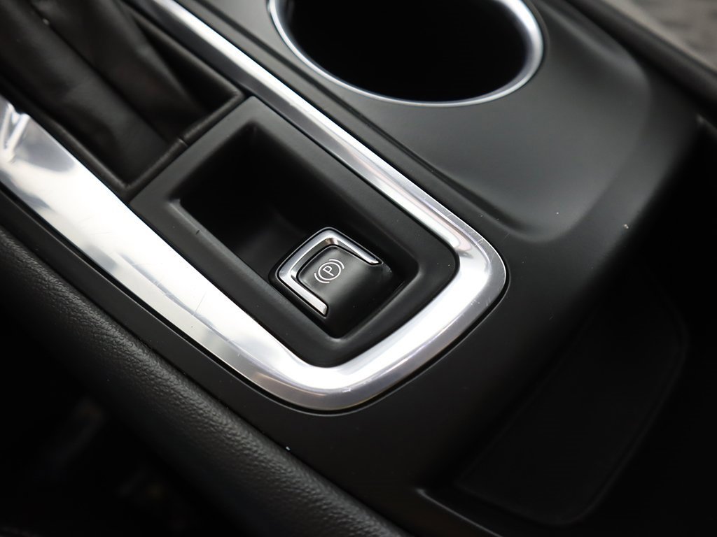 Used 2023 Chevrolet Equinox LT image 43