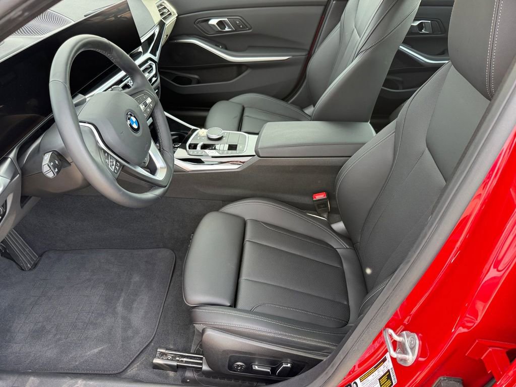 Used 2024 BMW 330i xDrive Sedan w/ Premium Package image 10