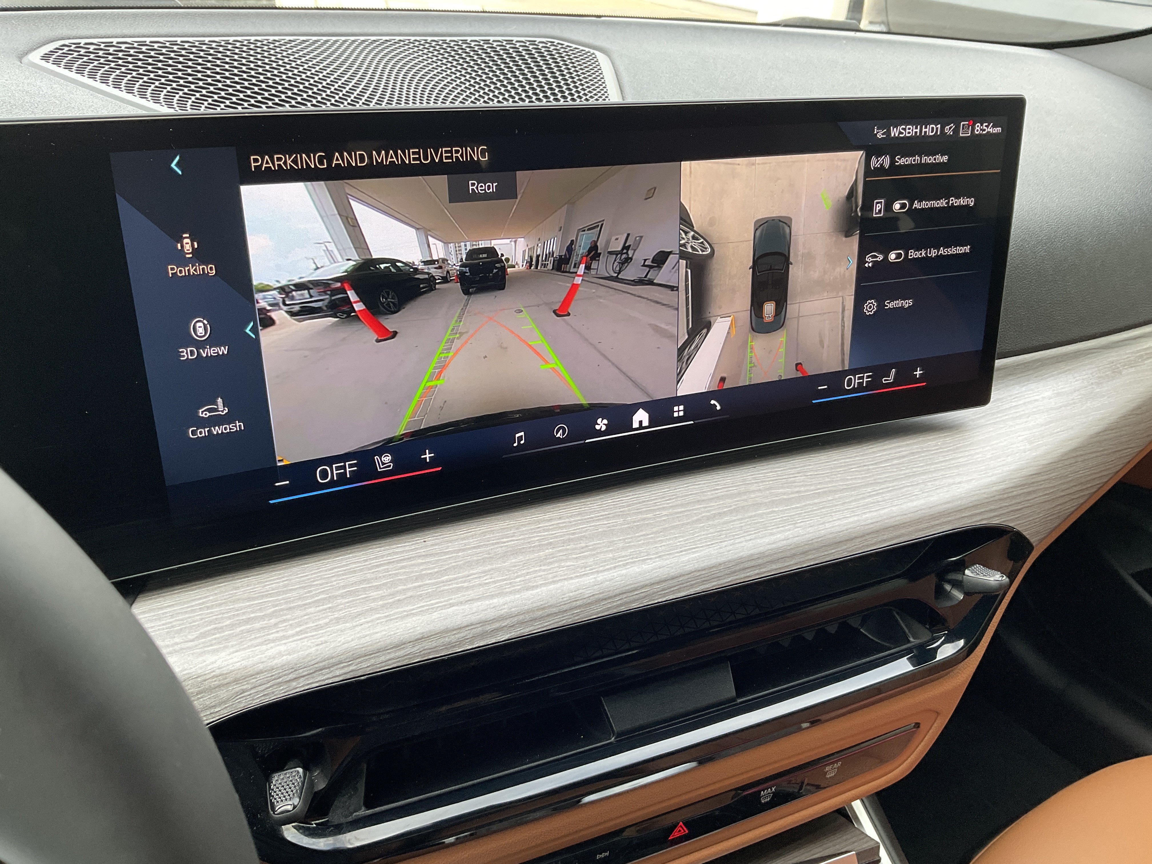Used 2025 BMW 430i Convertible w/ Premium Package RWD image 21