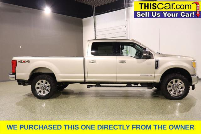Used 2017 Ford F350 Lariat w/ Lariat Ultimate Package AWD/4WD image 9