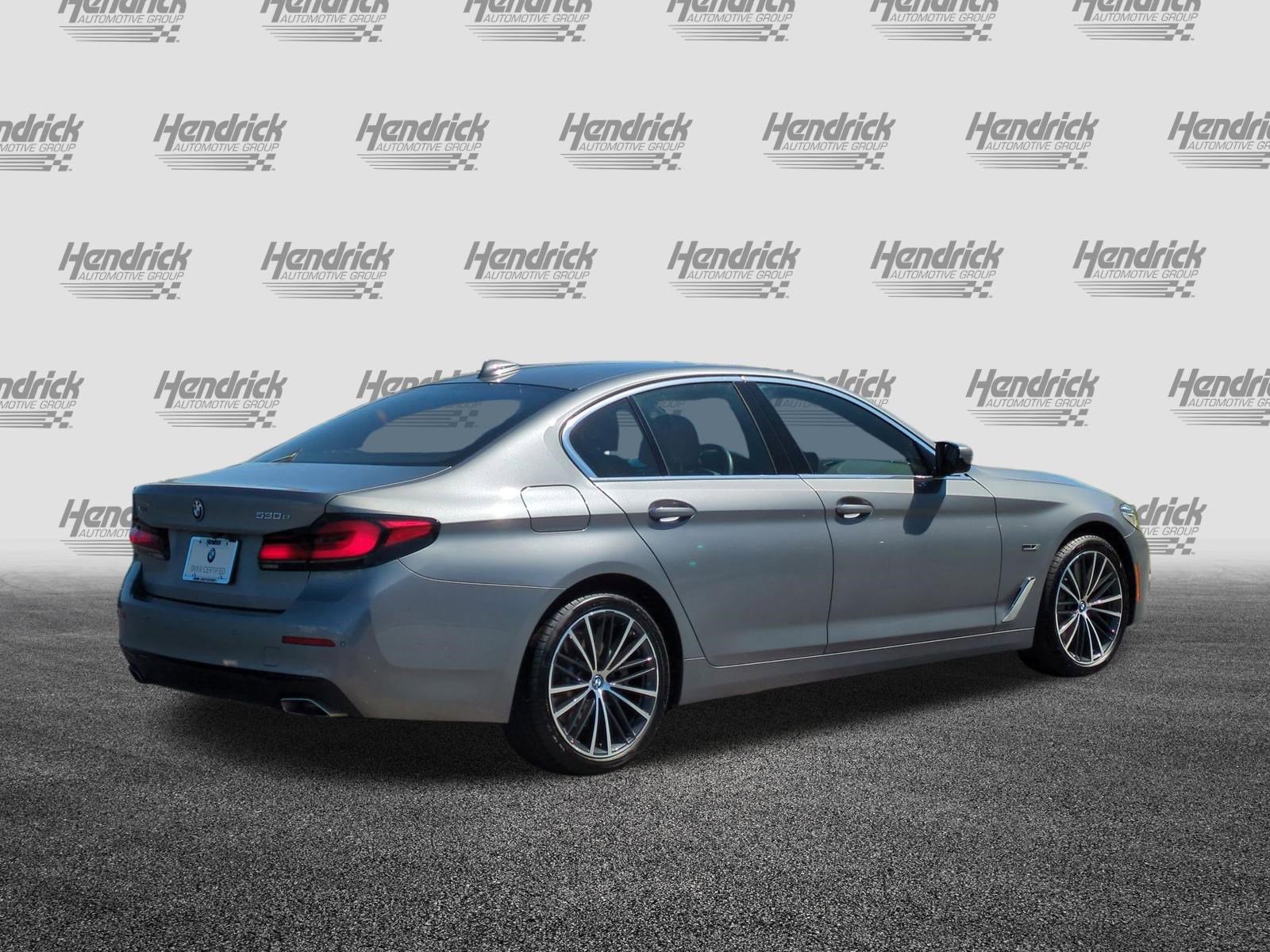 Certified 2023 BMW 530e xDrive 530e xDrive w/ Premium Package image 10