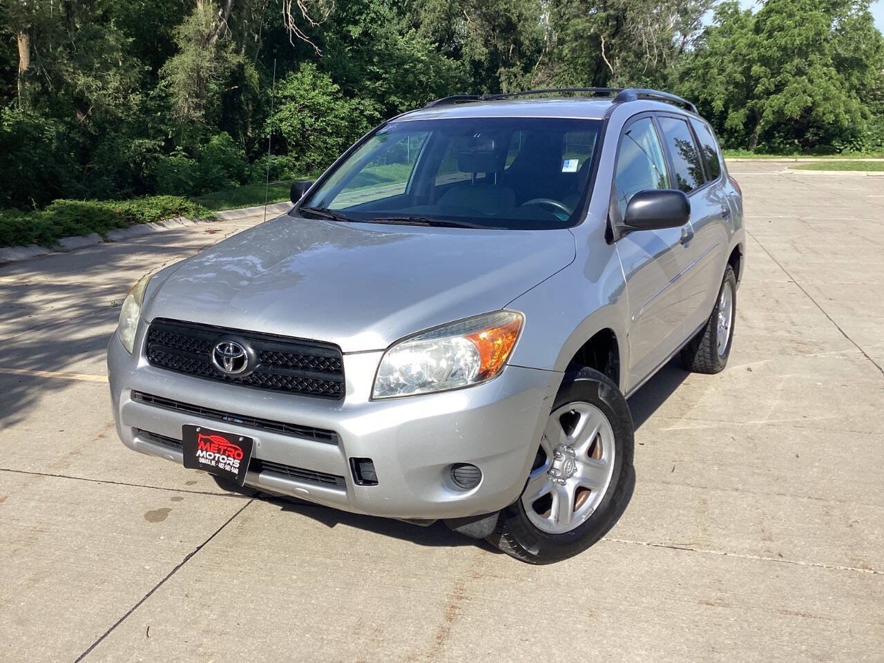 Used 2007 Toyota RAV4 4WD image 2