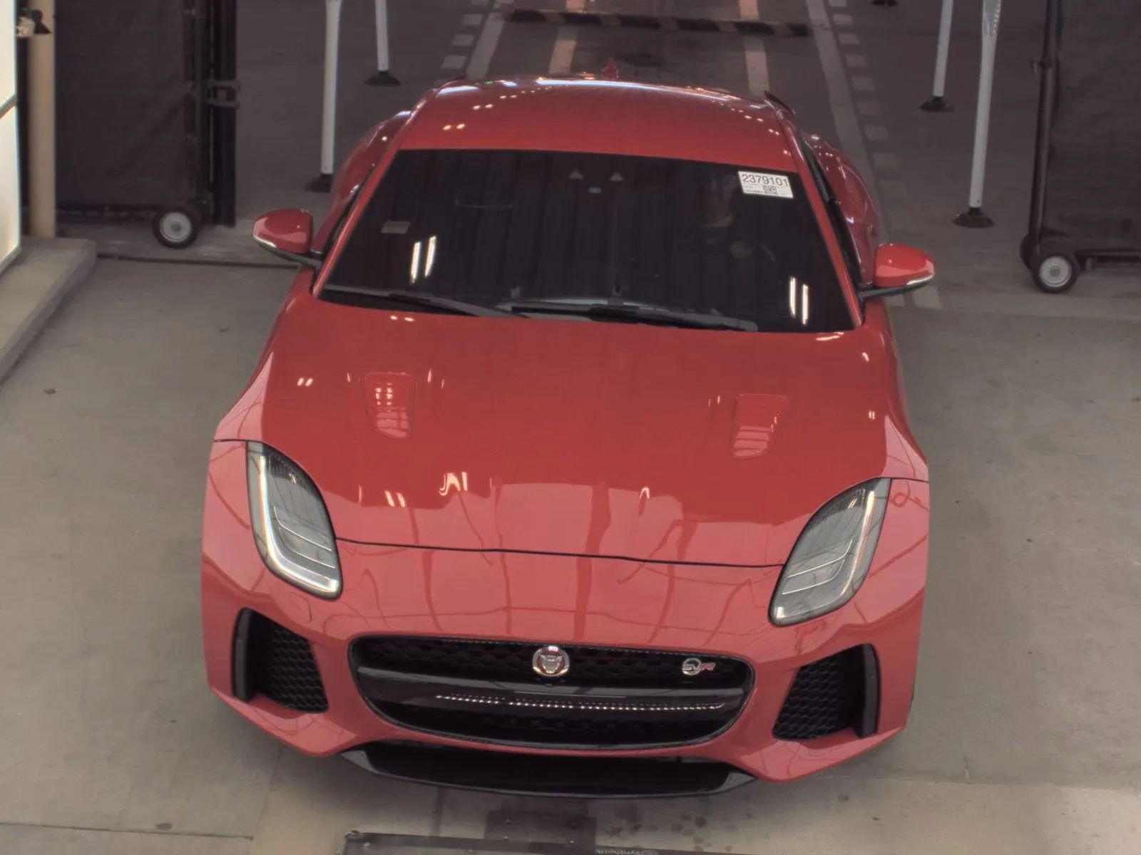 Used 2020 Jaguar F-TYPE SVR AWD/4WD image 3