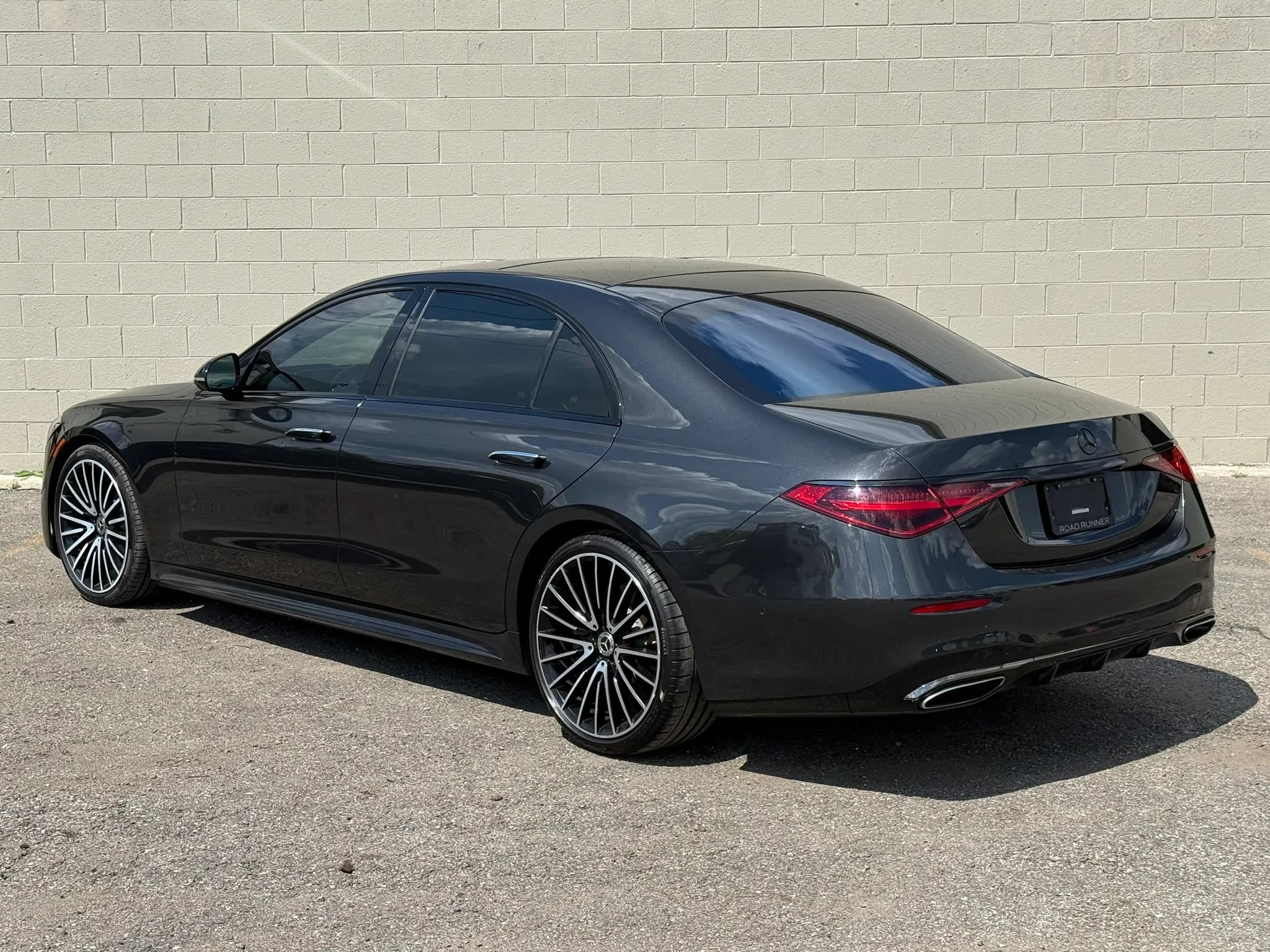 Used 2023 Mercedes-Benz S 580 4MATIC Sedan w/ AMG Line image 6