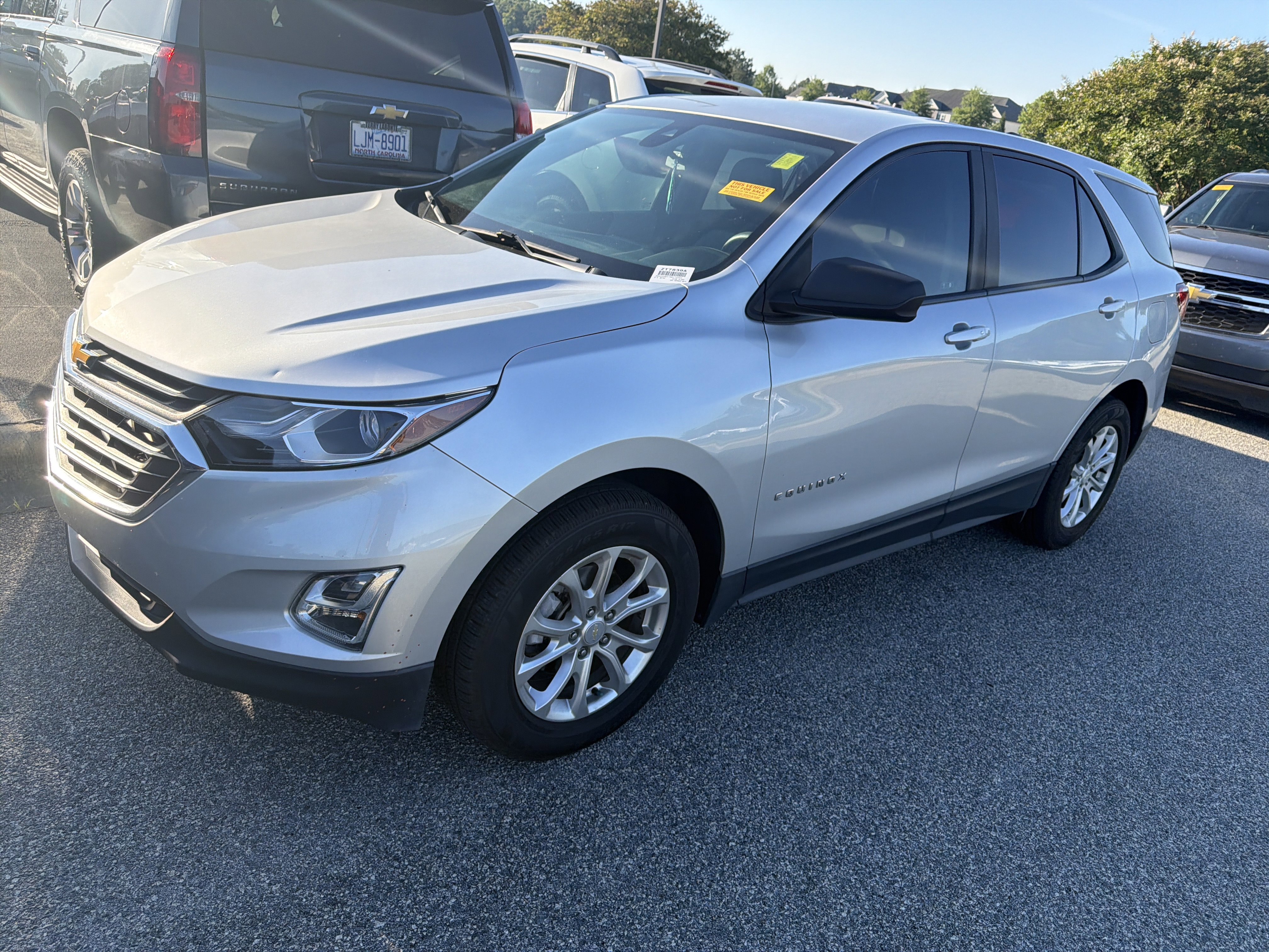 Used 2021 Chevrolet Equinox LS w/ LS Convenience Package FWD image 5