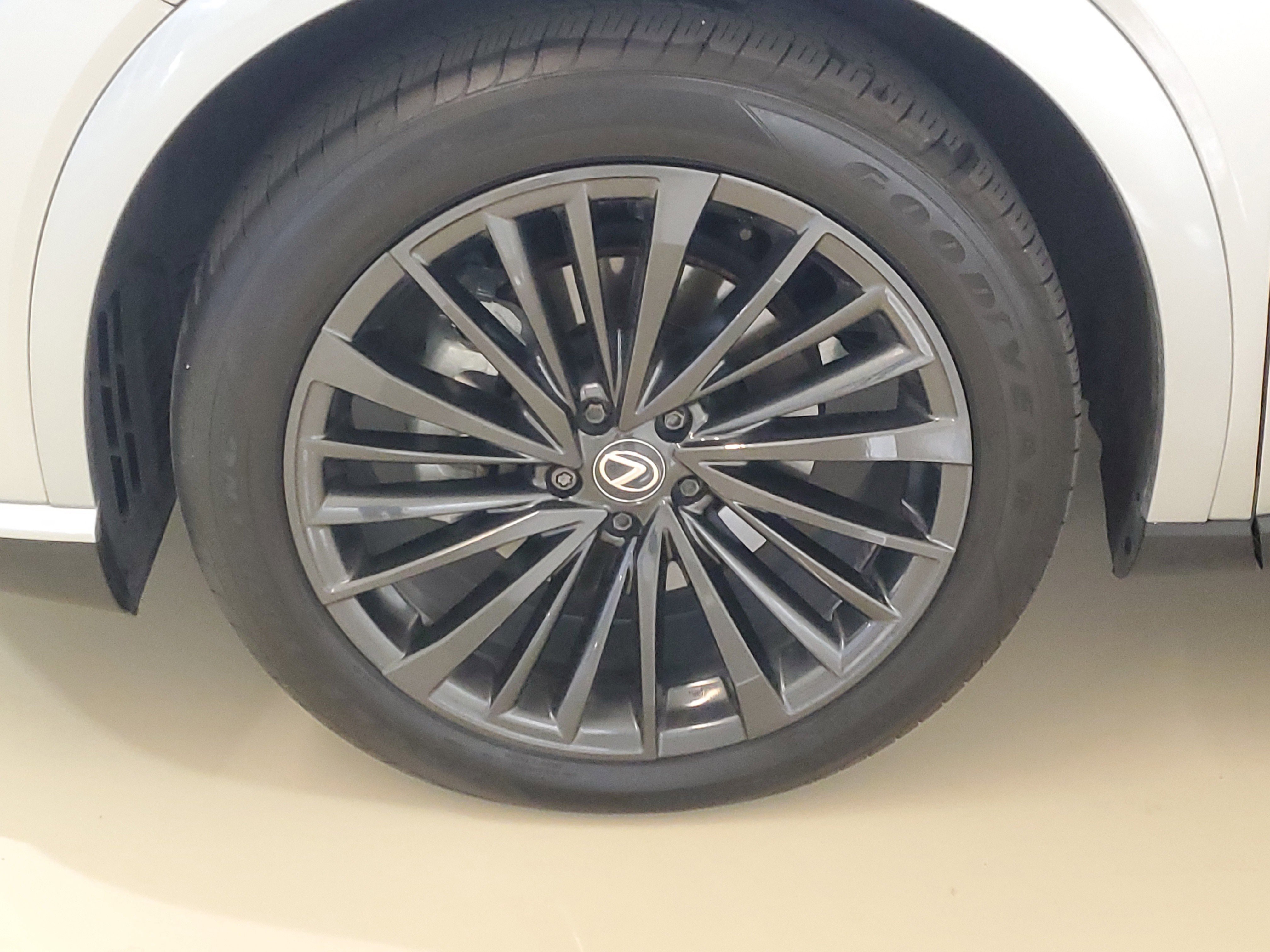 Used 2025 Lexus RX 350 Premium w/ Convenience Package image 6