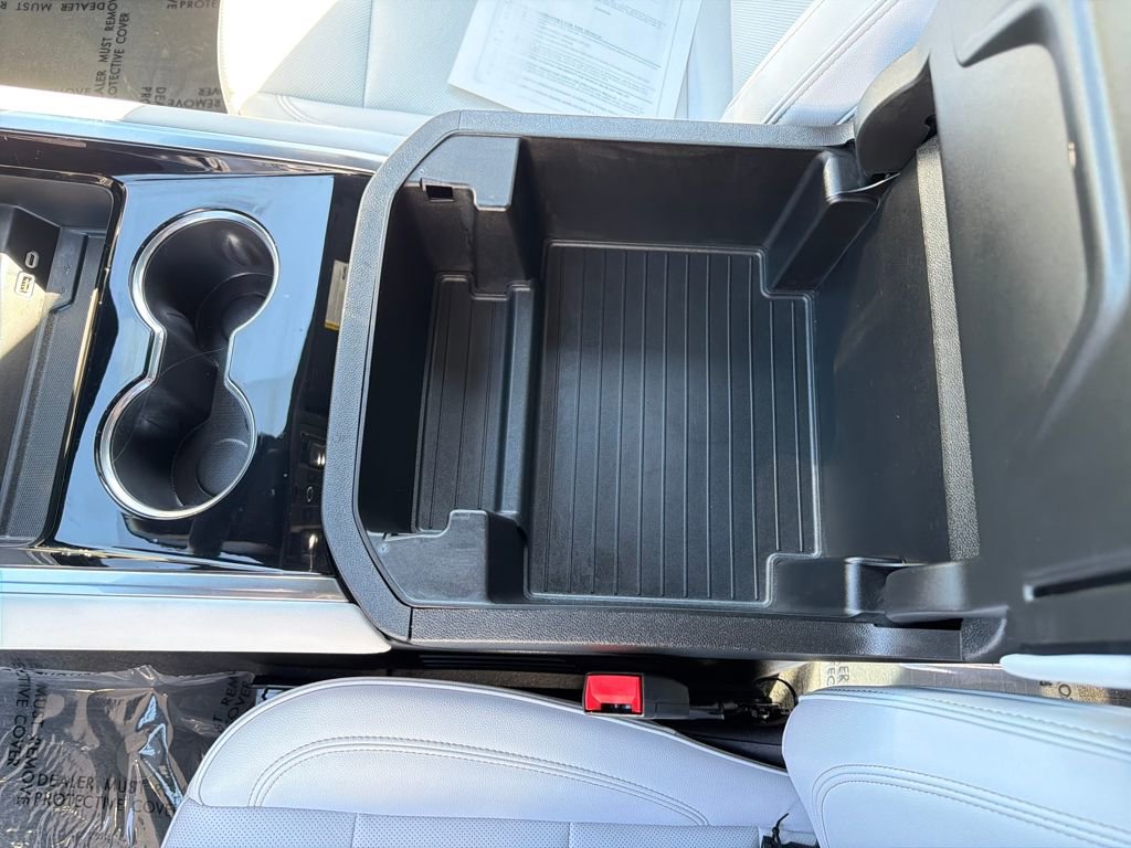 Used 2025 Chevrolet Tahoe Premier image 25