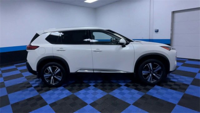 Used 2021 Nissan Rogue SL w/ Premium Package image 9