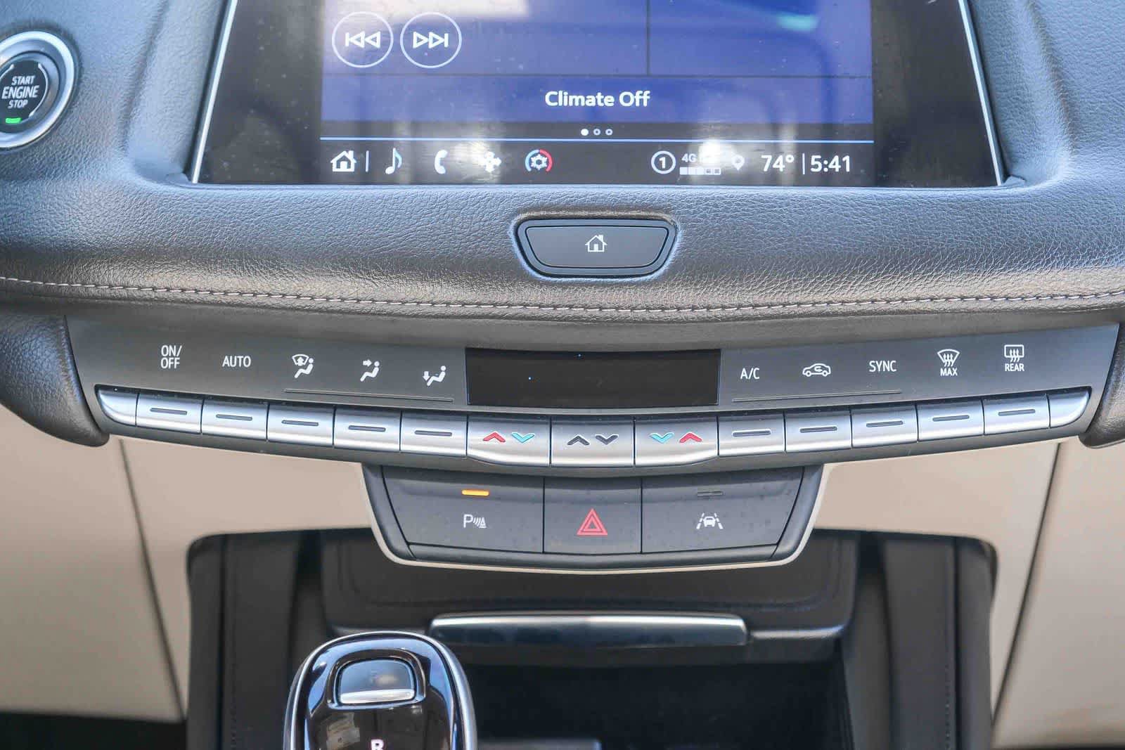 Used 2023 Cadillac XT4 Luxury w/ Driver Awareness Package FWD image 16
