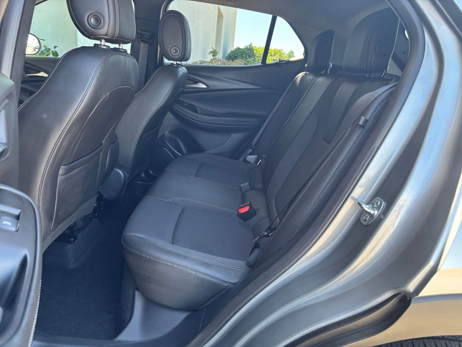 Used 2025 Buick Encore GX Preferred FWD image 38