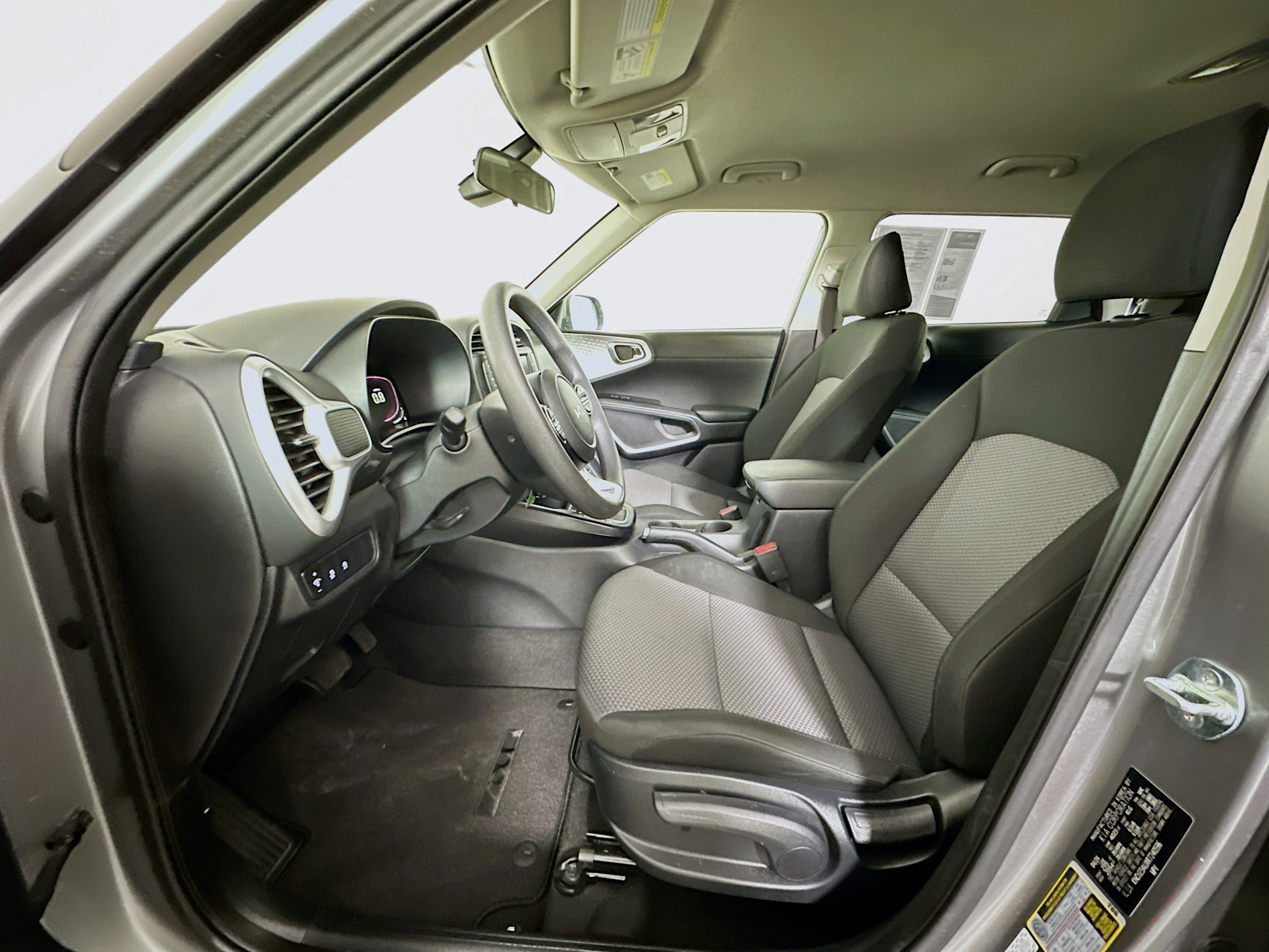 Used 2024 Kia Soul LX w/ Option Group 015 image 13