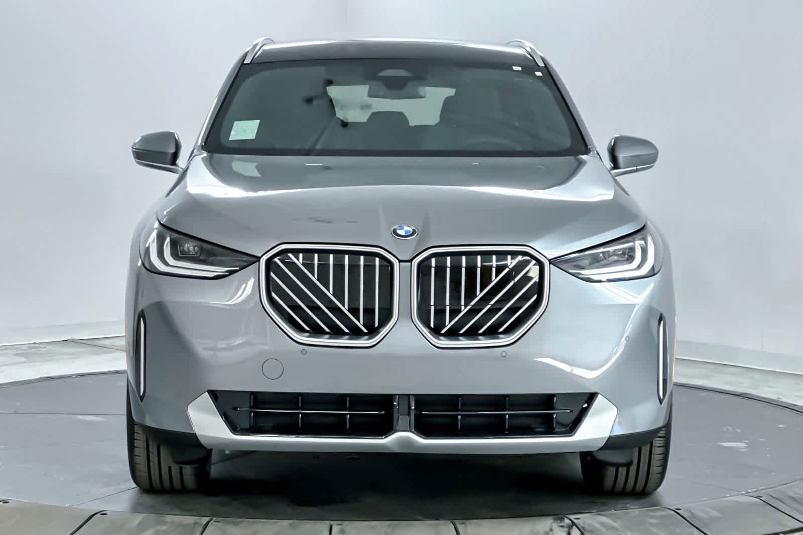 Used 2026 BMW X3 xDrive30i w/ Convenience Package AWD/4WD image 10