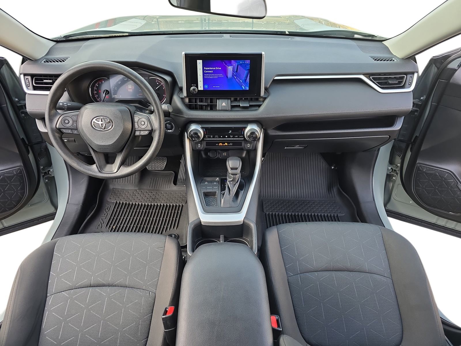 Used 2023 Toyota RAV4 XLE image 15