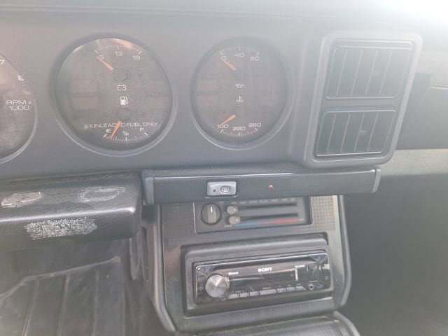 Used 1991 Pontiac Firebird Coupe RWD image 22